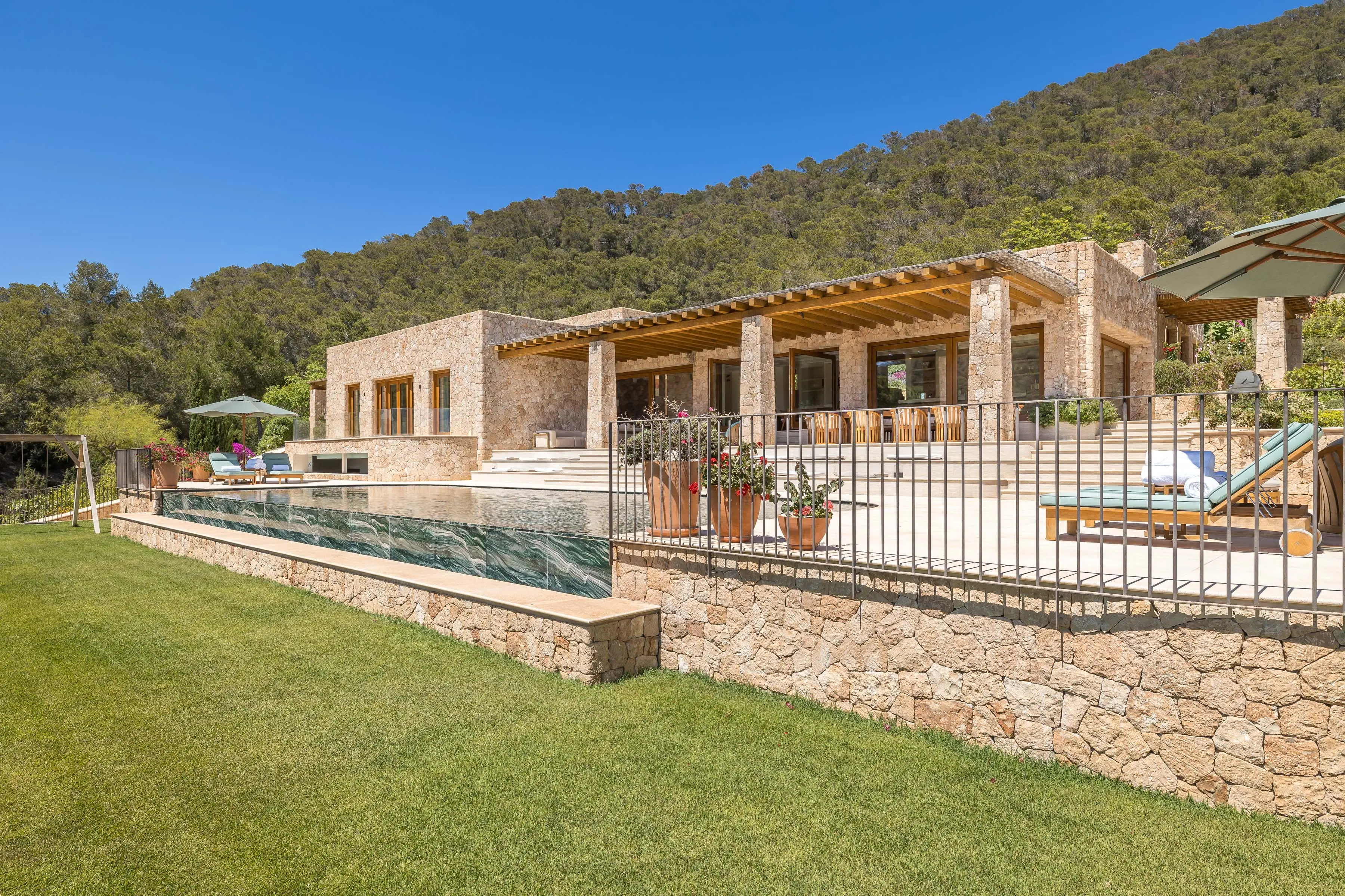 Villa Leona — Photo 2